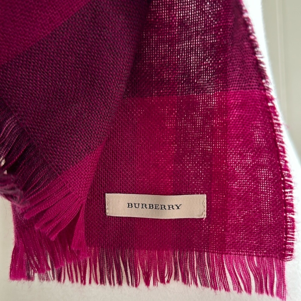 Burberry Burgundy Nova Check Wool Cashmere Scarf - Picture 2 of 7
